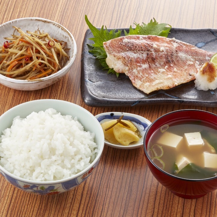 地元の味付けで利用者さまの胃袋を掴む